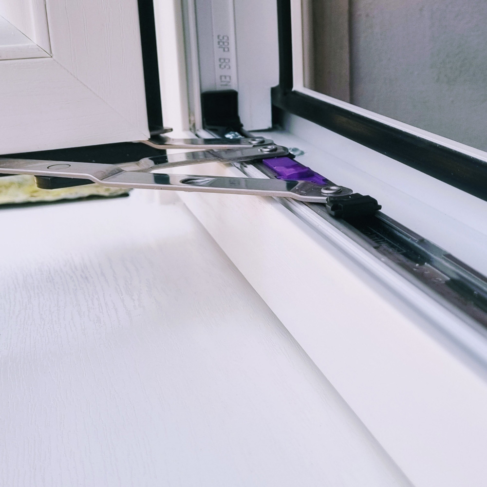 Replacement Window and Door Hinges Square Glaze, Aylesbury